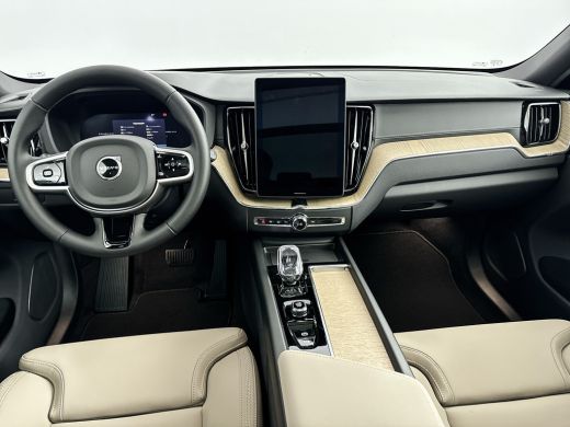 Volvo  XC60 T8 Recharge Ultra Dark | 21" | Luchtvering | Getint glas | Panoramadak | Harman Kardon | Full LED... ActivLease financial lease
