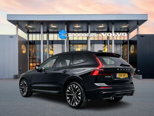 Volvo  XC60 T8 Recharge Ultra Dark | 21" | Luchtvering | Getint glas | Panoramadak | Harman Kardon | Full LED... ActivLease financial lease