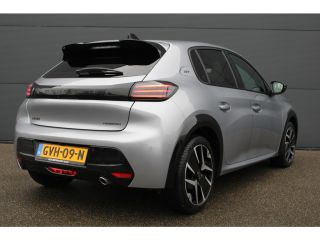 Peugeot 208 Hybrid 100 e-DCS6 GT | Automaat | Navigatie | Camera voor + achter | Apple carplay | 12.000km |