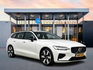 Volvo  V60 T6 Recharge Ultra Dark | 19" | Sportstoelen | Trekhaak | Panoramadak | 360 Camera | Harman Kardon...