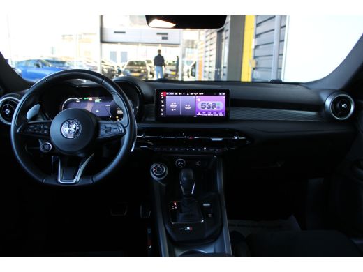 Alfa Romeo Tonale 1.5T Hybrid Edizione Speciale | Matrix LED | Adaptieve cruise control | Alcantara | Camera | Stoe... ActivLease financial lease