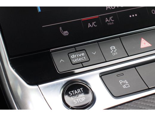 Audi A6 Avant 55 TFSI e quattro Competition | UNIEK! | CAMERA | ADAPTIVE CRUISE | DODE HOEK | LED | LANE ... ActivLease financial lease