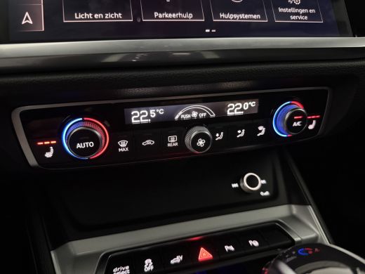 Audi Q3 45 TFSI e Sportback S-Line | SOH 96% | Pano | LED-Matrix | Camera | Virtual | Sfeer | Stoelverw. ... ActivLease financial lease