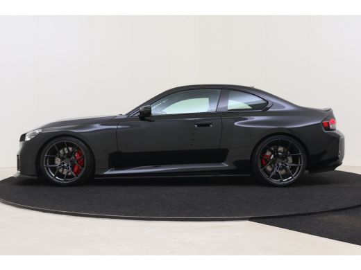 BMW 2 Serie M2 Automaat / Akrapovic Uitlaat / M Carbon kuipstoelen / M Drive Professional / Harman Kardon / M... ActivLease financial lease