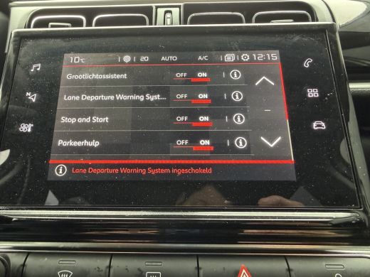 Citroën C3 110pk Shine (Keyless Entry - Camera - Navigatie - Automatische Airco - LED - Apple Carplay) ActivLease financial lease