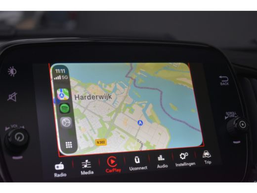 Fiat 500C 1.0 Hybrid Dolcevita Finale | Navigatie by App | Parkeersensoren | Cruise Control | 15"LMV | !! ActivLease financial lease