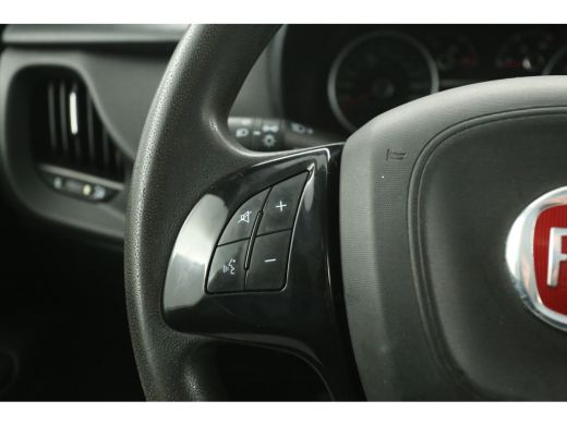 Fiat Dobl&ograve; 1.6 MJ ECO JET 105PK | Euro6 | 3-Zits | Airco | Cruise | Trekh. | Navigatie ActivLease financial lease