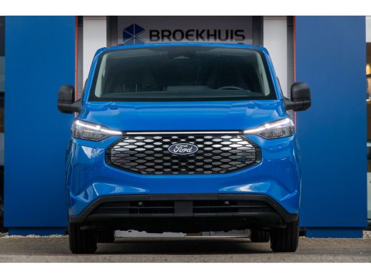 Ford E-Transit Custom V710 340 L2H1 Trend | Trekhaak+2300kg trekgewicht! | Cruise control | Navi | Camera | LED | Direc... ActivLease financial lease