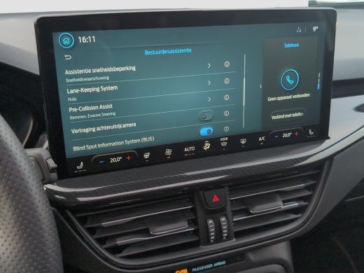 Ford Focus Wagon 1.0 EcoB ST Line X Panoramadak | 18 Inch LMV | Winterpack | El.Klep ActivLease financial lease