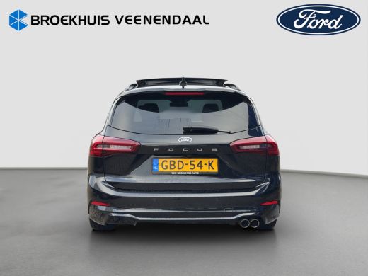 Ford Focus Wagon 1.0 Hybrid ST Line X | Pano | Adap. Cruise | Winter Pack | Apple Carplay ActivLease financial lease