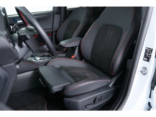 Ford Kuga 2.5 PHEV ST-Line X Black Pack | Trekhaak | Adaptieve Cruise Controle | Schuif/Kantel Dak | Winter... ActivLease financial lease