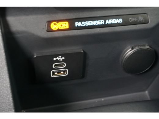 Ford Transit Courier 1.5 EcoBlue Trend | Adaptieve cruise | Camera | Winter-pack | | Dodehoek detectie ActivLease financial lease