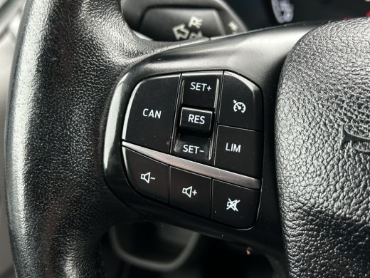 Ford Transit Custom 2.0 TDCI / L2H1 / 2.800 KG AHG / 1e EIG. / 45.870 KM / IMPERIAAL / TREKHAAK / AIRCO / CRUISE / ST... ActivLease financial lease