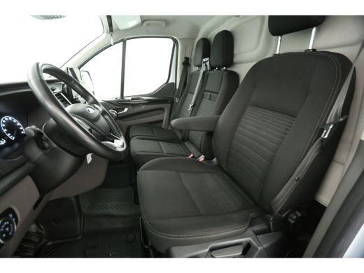 Ford Transit Custom 2.0 TDCI L2H1 | 2800KG Trekgew. | Trekh. | Airco | Cruise | Carplay | 3 Zits | Stoelverw. | Parke... ActivLease financial lease