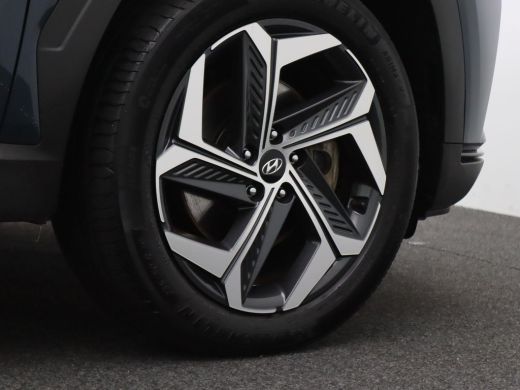 Hyundai Tucson 1.6 T-GDI PHEV Premium 4WD 265PK SOH 100%, Trekhaak, 360gr. Camera, 19" LM Velgen, Dodehoekcamera... ActivLease financial lease