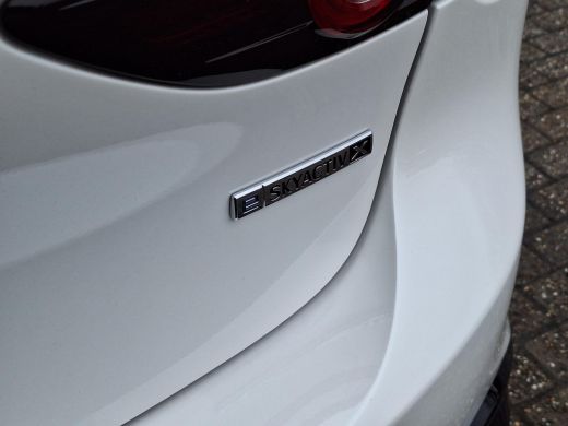 Mazda 3 2.0 e-SkyActiv-X M Hybrid 186 Nagisa | Aero pakket | Alcantara/Leder met stoelgeheugen | Achterui... ActivLease financial lease