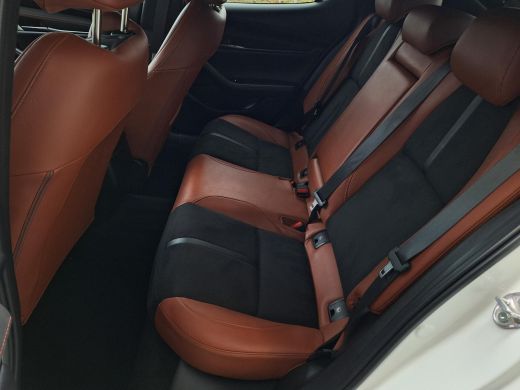 Mazda 3 2.0 e-SkyActiv-X M Hybrid 186 Nagisa | Aero pakket | Alcantara/Leder met stoelgeheugen | Achterui... ActivLease financial lease