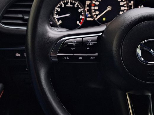 Mazda 3 2.0 e-SkyActiv-X M Hybrid 186 Nagisa | Aero pakket | Alcantara/Leder met stoelgeheugen | Achterui... ActivLease financial lease