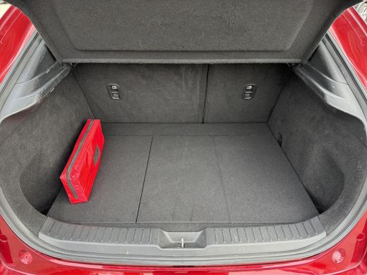 Mazda CX-30 2.0 e-SkyActiv-X M Hybrid Luxury | 360 camera | BOSE audio | Elektrische achterklep | ActivLease financial lease