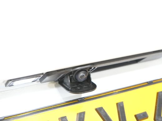 Mercedes-Benz V-Klasse 250d DC Dubbel Cabine Exclusive AMG/ Pano/ Stoelvent./ Mem.Stoelen/ Koelvak/ Adapt.Cruise/ 360 Ca... ActivLease financial lease