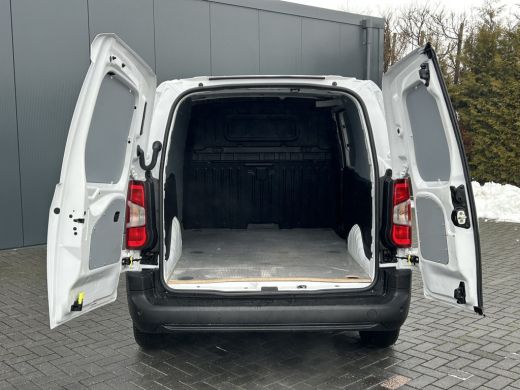 Opel Combo 1.5D 102 PK / L2H1 / 1e EIG. / 58.809 KM / CAMERA / CRUISE / AIRCO / NAVI / CARPLAY ActivLease financial lease
