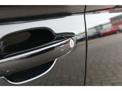 Opel Corsa-e Elegance 50 kWh 3 Fase | Warmtepomp | Navigatie | Apple Carplay | Climate control | Dodehoek dete... ActivLease financial lease