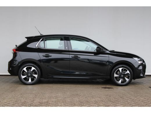 Opel Corsa-e Elegance 50 kWh 3 Fase | Warmtepomp | Navigatie | Apple Carplay | Climate control | Dodehoek dete... ActivLease financial lease