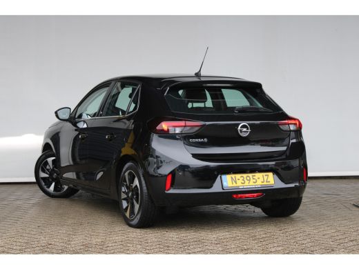 Opel Corsa-e Elegance 50 kWh 3 Fase | Warmtepomp | Navigatie | Apple Carplay | Climate control | Dodehoek dete... ActivLease financial lease