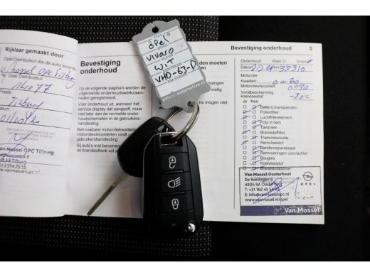 Opel Vivaro 2.0 CDTI 123pk L3H1 D.C. Edition Airco/Navi/Camera 10-2020 ActivLease financial lease