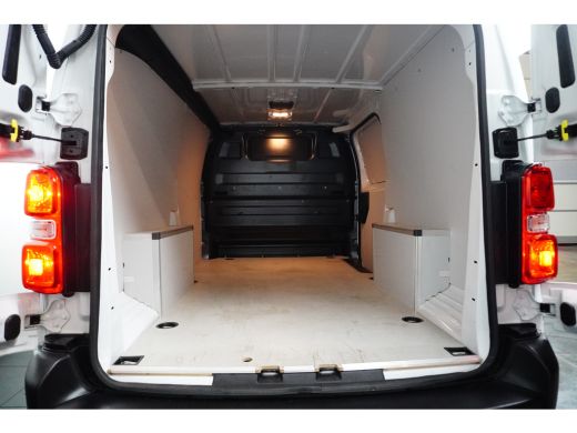 Opel Vivaro 2.0 L3H1 180pk Automaat | Betimmering | Stuurverwarming | Navigatie by App | Dodehoek-Detectie | ... ActivLease financial lease