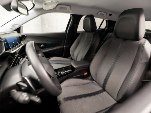 Peugeot 2008 1.2 PureTech Allure Sport Automaat 131Pk (VIRTUAL COCKPIT, APPLE CARPLAY, LEDER, 360 CAMERA, STOE... ActivLease financial lease