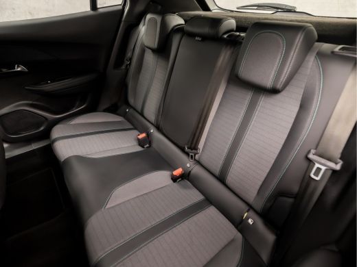 Peugeot 2008 1.2 PureTech Allure Sport Automaat 131Pk (VIRTUAL COCKPIT, APPLE CARPLAY, LEDER, 360 CAMERA, STOE... ActivLease financial lease