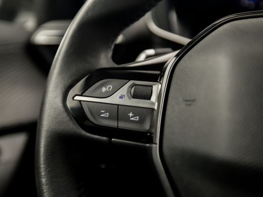Peugeot 2008 1.2 PureTech Allure Sport Automaat 131Pk (VIRTUAL COCKPIT, APPLE CARPLAY, LEDER, 360 CAMERA, STOE... ActivLease financial lease