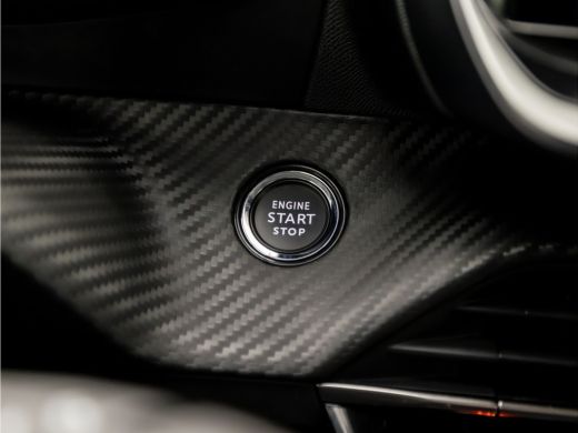 Peugeot 2008 1.2 PureTech Allure Sport Automaat 131Pk (VIRTUAL COCKPIT, APPLE CARPLAY, LEDER, 360 CAMERA, STOE... ActivLease financial lease