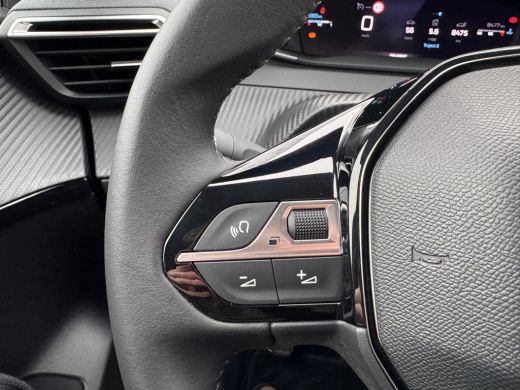 Peugeot 208 1.2 PureTech 100PK Allure | Demo Deal | Camera | parkeersensoren | Apple Carplay / Android Auto |... ActivLease financial lease