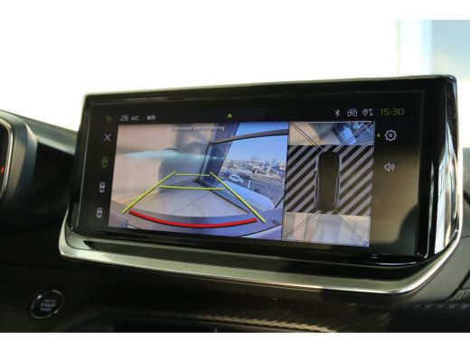 Peugeot 208 Hybrid 110 e-DCS6 GT | Cruise Control | 360 Camera | Navigatie | Carplay | Keyless | BLIS | 17 Inch ActivLease financial lease
