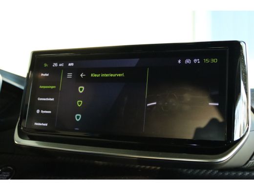 Peugeot 208 Hybrid 110 e-DCS6 GT | Cruise Control | 360 Camera | Navigatie | Carplay | Keyless | BLIS | 17 Inch ActivLease financial lease