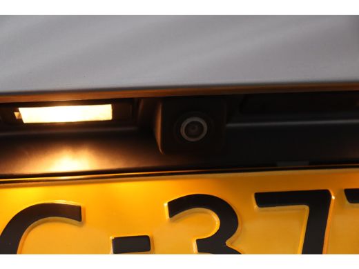 Peugeot 3008 1.2 PURETECH 130PK ALLURE CROSSWAY / NAVI / LEDER / XENON / CLIMA / LED / PDC / 19" LMV / KEYLESS... ActivLease financial lease