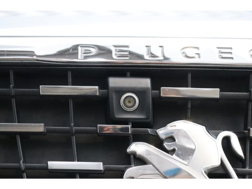 Peugeot 3008 1.2 PURETECH 130PK ALLURE CROSSWAY / NAVI / LEDER / XENON / CLIMA / LED / PDC / 19" LMV / KEYLESS... ActivLease financial lease