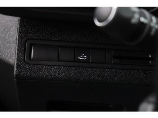 Peugeot 3008 1.2 PURETECH 130PK ALLURE CROSSWAY / NAVI / LEDER / XENON / CLIMA / LED / PDC / 19" LMV / KEYLESS... ActivLease financial lease