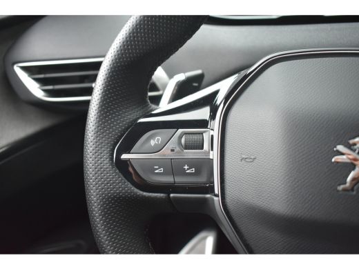 Peugeot 5008 1.2 Hybrid GT 145pk 7p. | Massage | Schuif-/Kanteldak | Elektr. Stoelen | Stoelverwarming | Elekt... ActivLease financial lease