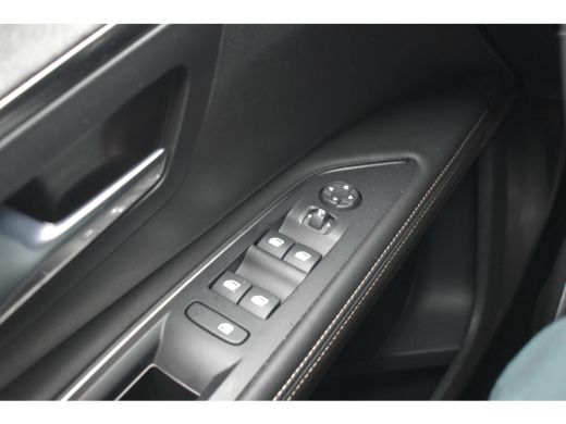 Peugeot 5008 1.2 Hybrid GT 145pk 7p. | Massage | Schuif-/Kanteldak | Elektr. Stoelen | Stoelverwarming | Elekt... ActivLease financial lease