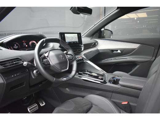 Peugeot 5008 1.2 Hybrid GT 145pk 7p. | Massage | Schuif-/Kanteldak | Elektr. Stoelen | Stoelverwarming | Elekt... ActivLease financial lease