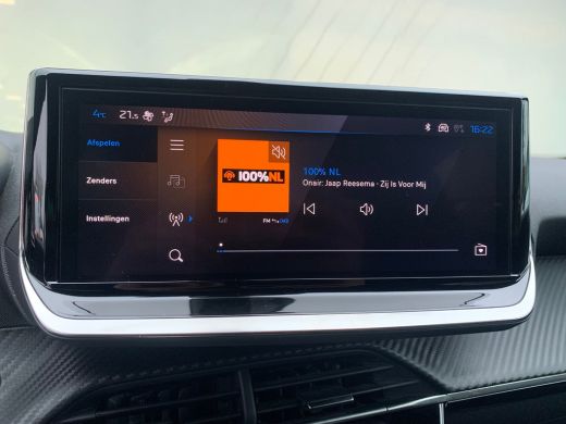 Peugeot e-2008 EV Allure 54 kWh Airco | Camera | Cruise Control | DAB | Keyless | LED | Navi | PDC V&A | ActivLease financial lease