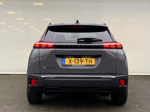 Peugeot e-2008 EV Allure 54 kWh Airco | Camera | Cruise Control | DAB | Keyless | LED | Navi | PDC V&A | ActivLease financial lease