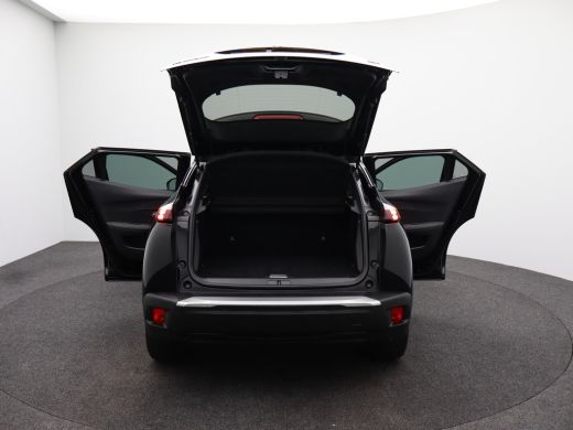 Peugeot e-2008 EV GT 50 kWh Automaat | Achteruitrijcamera | Apple Carplay/Android Auto|telefoonintegratie premiu... ActivLease financial lease