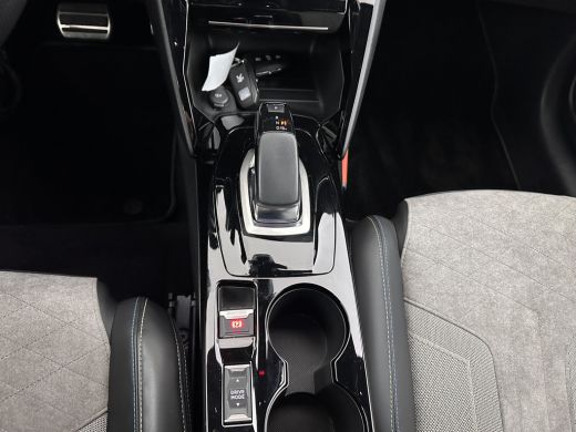 Peugeot e-208 EV GT 350 50 kWh [ 3-Fase ] {SOH-88%} (INCL-BTW) *LEATHER-ALCANTARA | FULL-LED | DIGI-COCKPIT | B... ActivLease financial lease