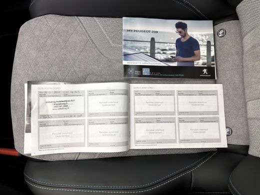 Peugeot e-208 EV GT 350 50 kWh [ 3-Fase ] {SOH-88%} (INCL-BTW) *LEATHER-ALCANTARA | FULL-LED | DIGI-COCKPIT | B... ActivLease financial lease