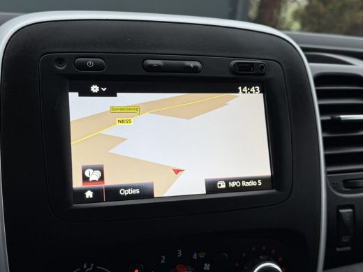 Renault Trafic 2.0 dCi 120 PK / L2H1 / DUBBELE CABINE / TREKHAAK / IMPERIAAL / 6-PERS / LED / AIRCO / CRUISE ActivLease financial lease