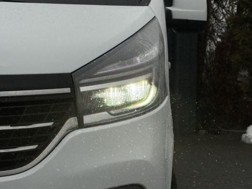 Renault Trafic 2.0 dCi 120 PK / L2H1 / DUBBELE CABINE / TREKHAAK / IMPERIAAL / 6-PERS / LED / AIRCO / CRUISE ActivLease financial lease